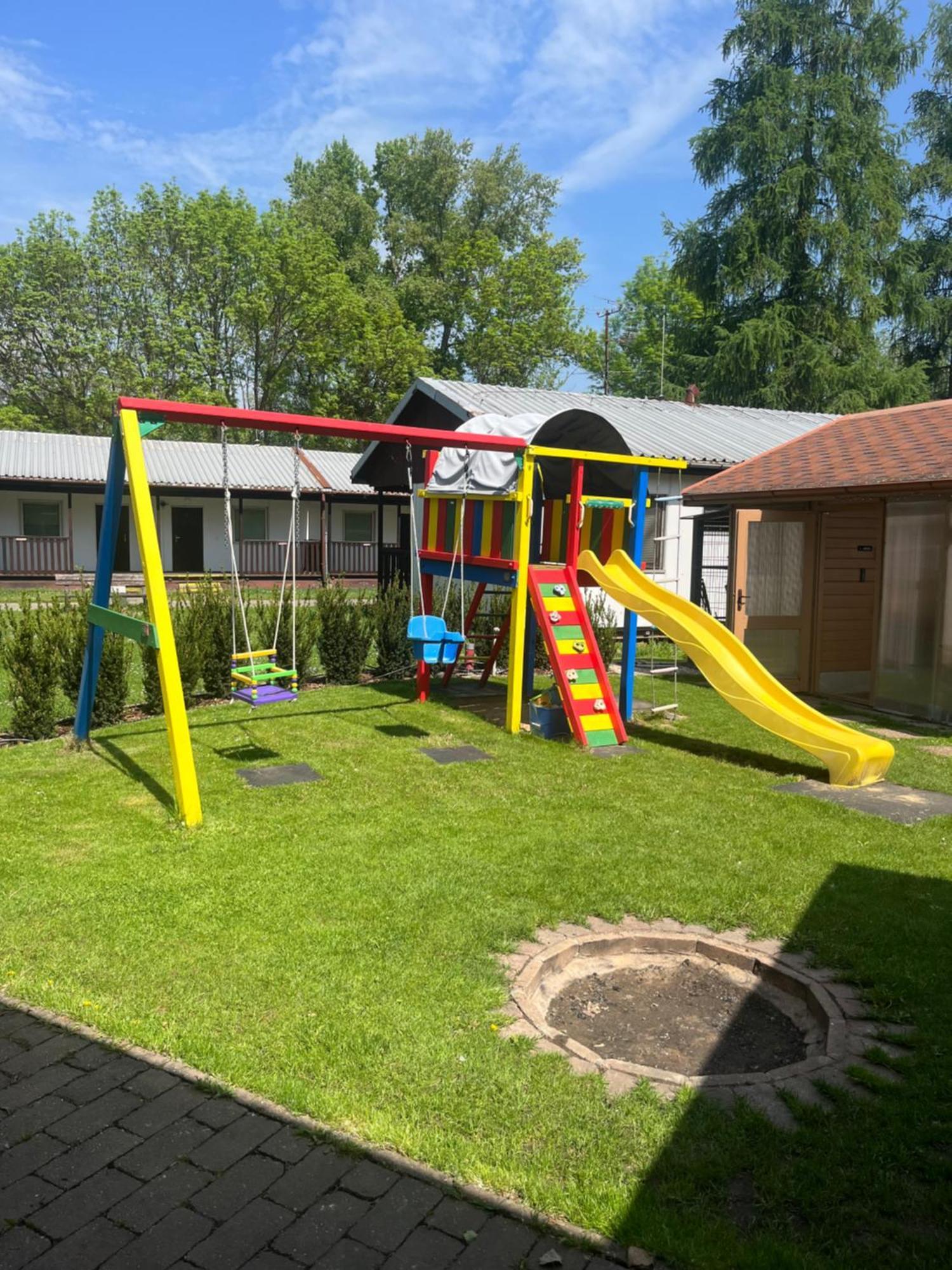 Villa Gracia Patince Zewnętrze zdjęcie