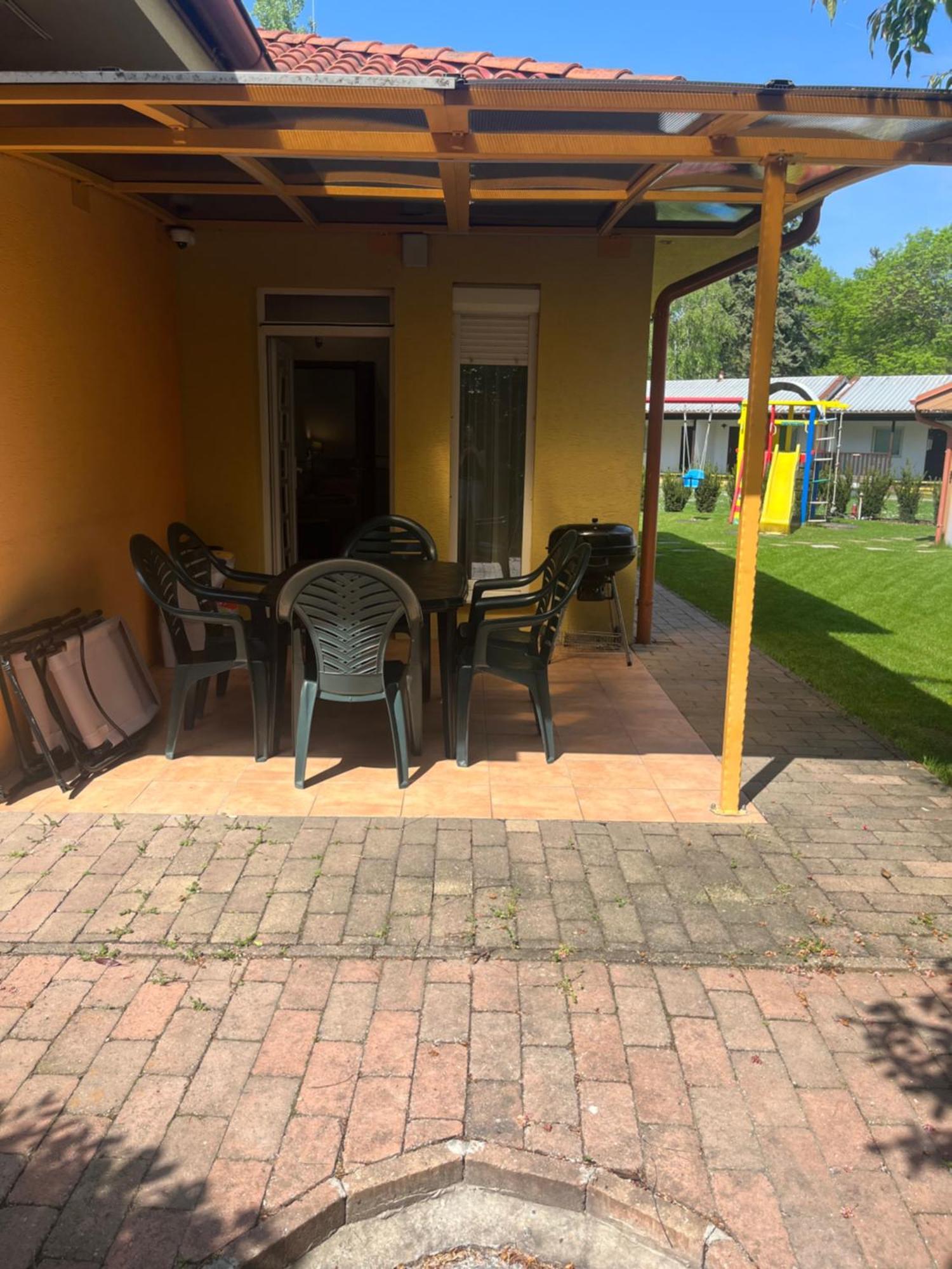 Villa Gracia Patince Zewnętrze zdjęcie