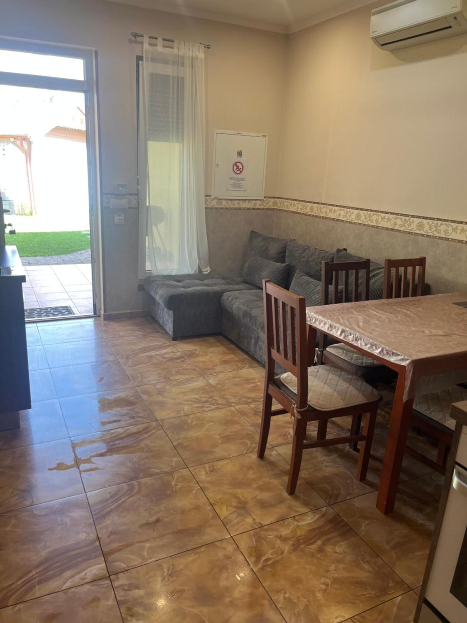 Villa Gracia Patince Zewnętrze zdjęcie